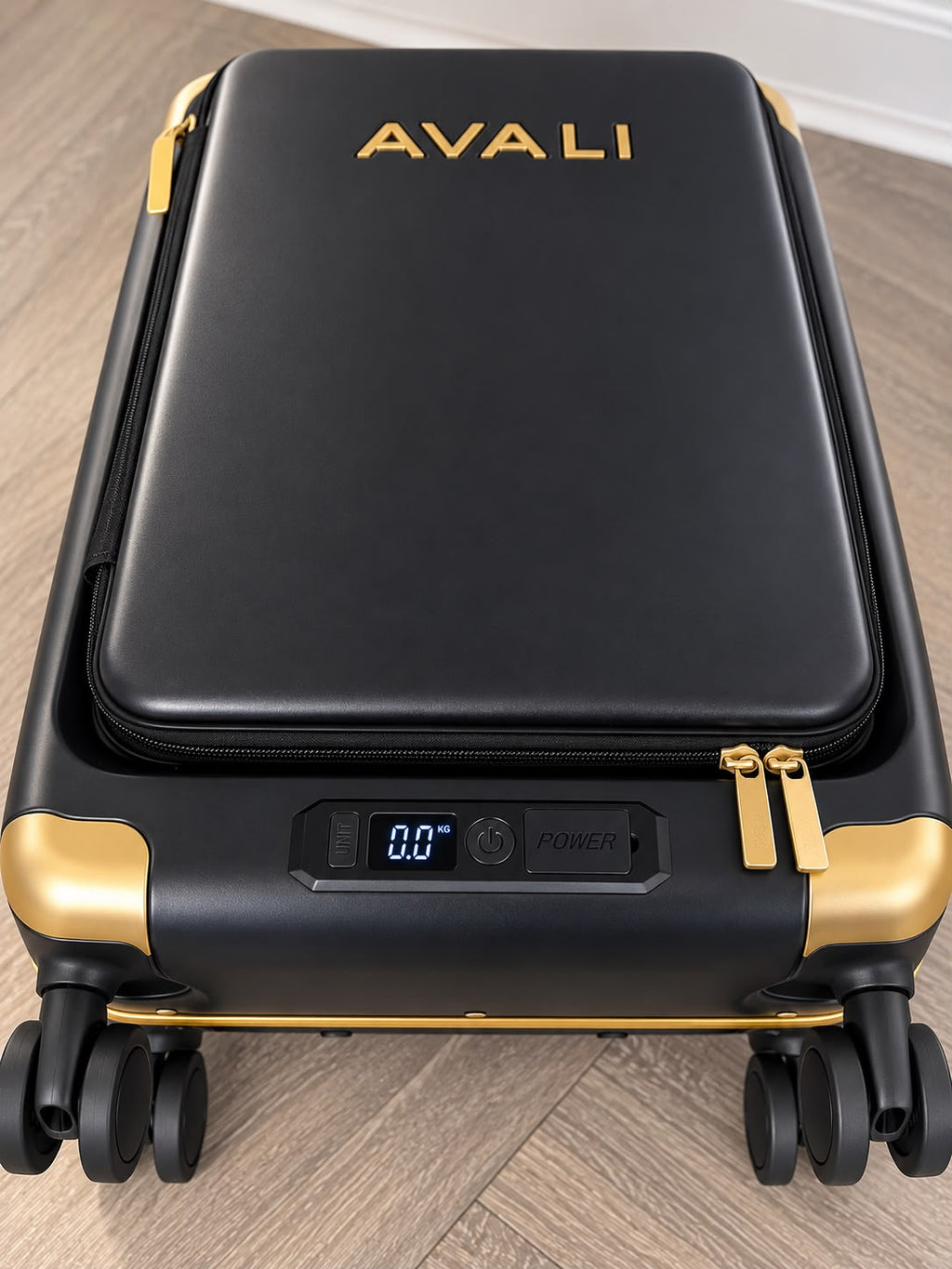 AVALI™ Smart Luxury Carry-On | Pre-Sale
